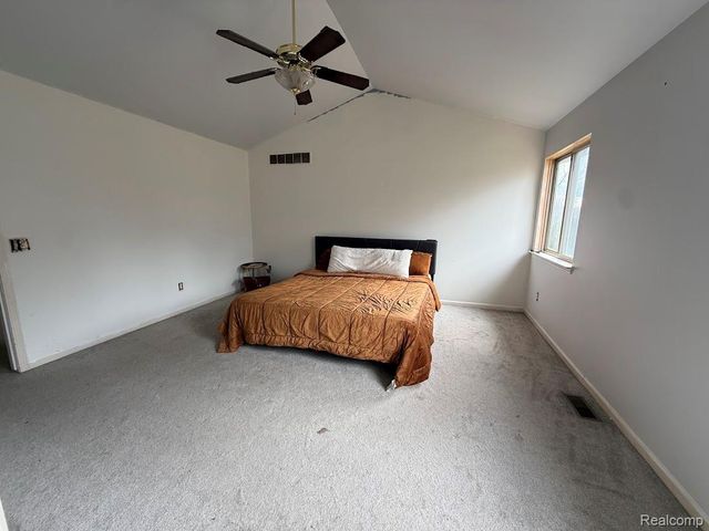 9228 W Walden Drive, Van Buren Charter Township, MI 48111