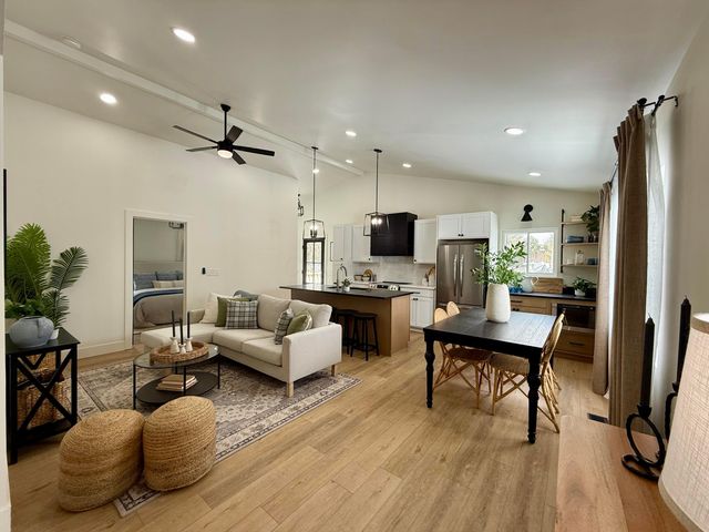 6103 Pickerington Road, Carroll, OH 43112