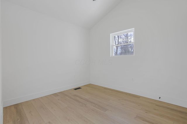 6103 Pickerington Road, Carroll, OH 43112