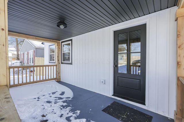 6103 Pickerington Road, Carroll, OH 43112