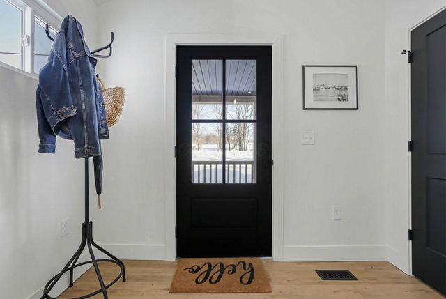 6103 Pickerington Road, Carroll, OH 43112