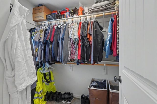 16699 Dana Lane, Leavenworth, KS 66048