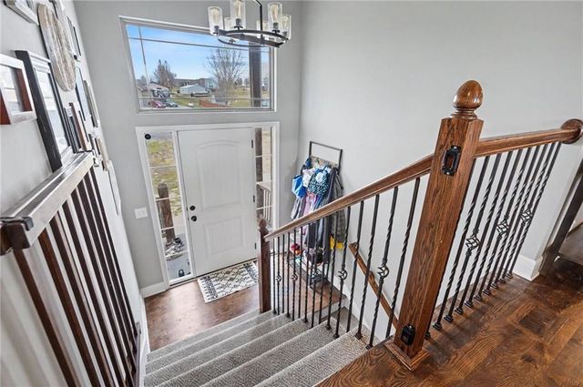 16699 Dana Lane, Leavenworth, KS 66048