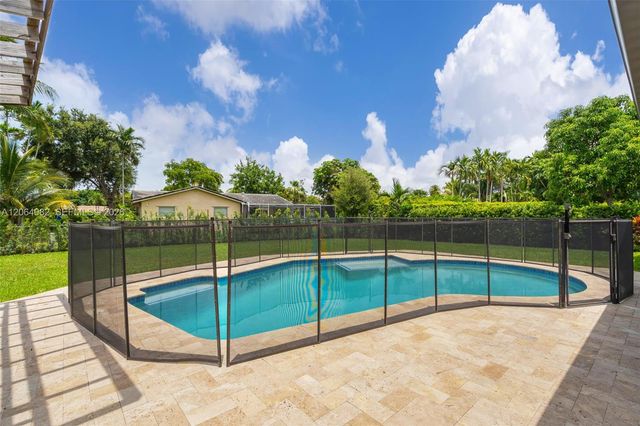 10661 NW 43rd Court, Coral Springs, FL 33065