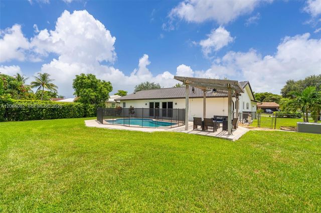 10661 NW 43rd Court, Coral Springs, FL 33065