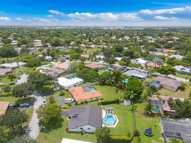 10661 NW 43rd Court, Coral Springs, FL 33065