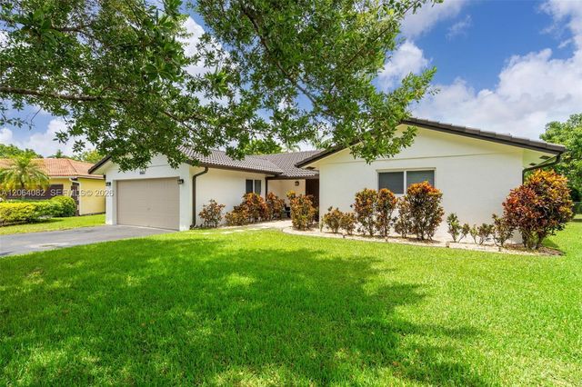 10661 NW 43rd Court, Coral Springs, FL 33065