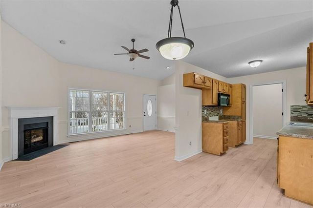 23 Thomasville High Drive, Thomasville, NC 27360