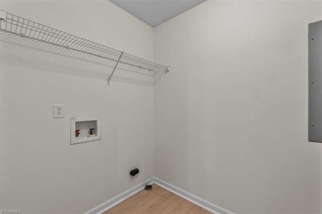 23 Thomasville High Drive, Thomasville, NC 27360