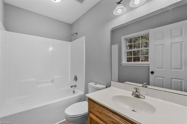 23 Thomasville High Drive, Thomasville, NC 27360