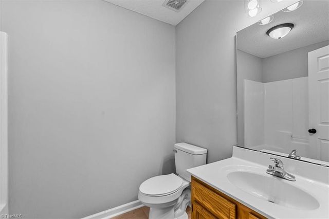 23 Thomasville High Drive, Thomasville, NC 27360