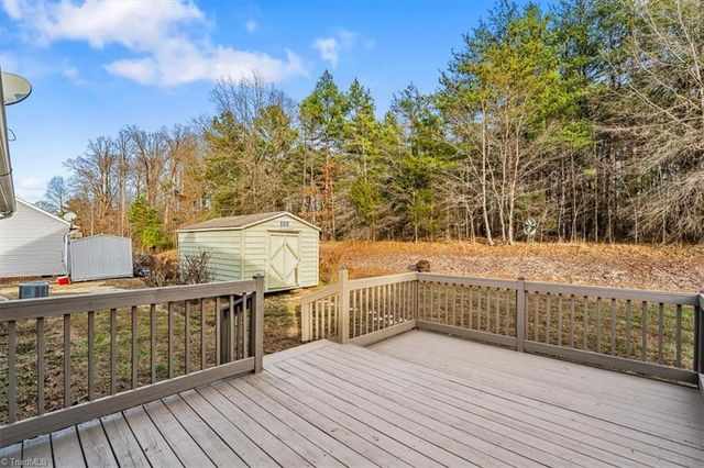 23 Thomasville High Drive, Thomasville, NC 27360