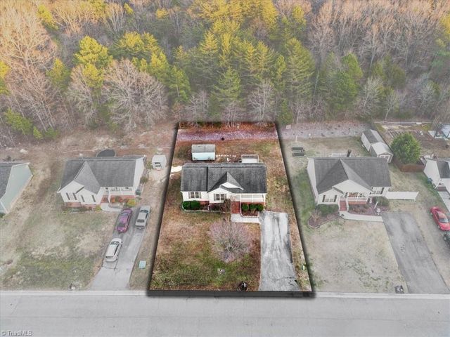 23 Thomasville High Drive, Thomasville, NC 27360