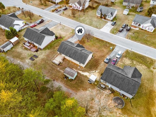 23 Thomasville High Drive, Thomasville, NC 27360