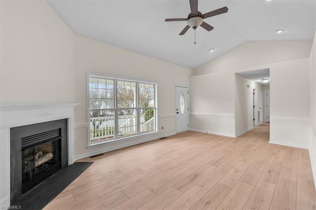 23 Thomasville High Drive, Thomasville, NC 27360