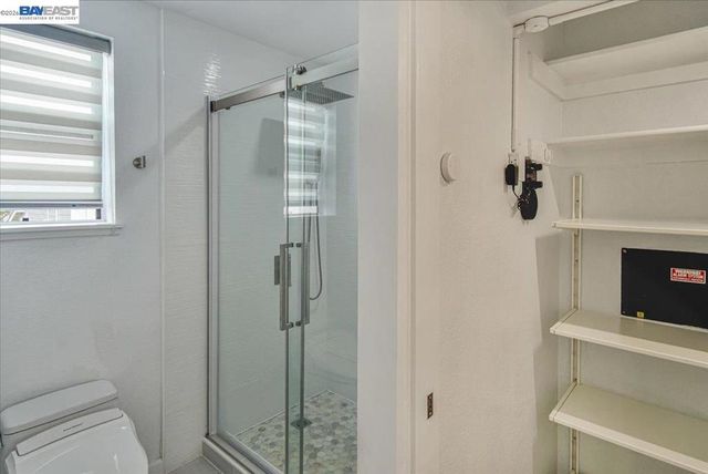 3560 McSherry Way, Alameda, CA 94502