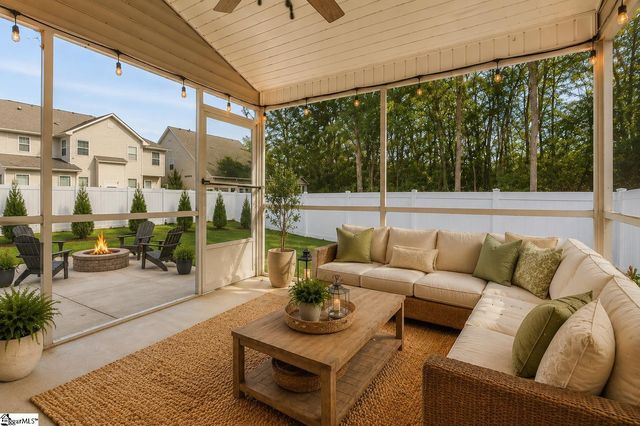 3 Cedarhill Court, Simpsonville, SC 29681