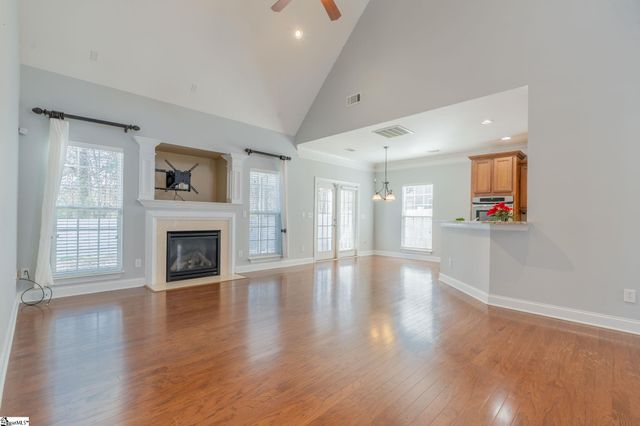 3 Cedarhill Court, Simpsonville, SC 29681