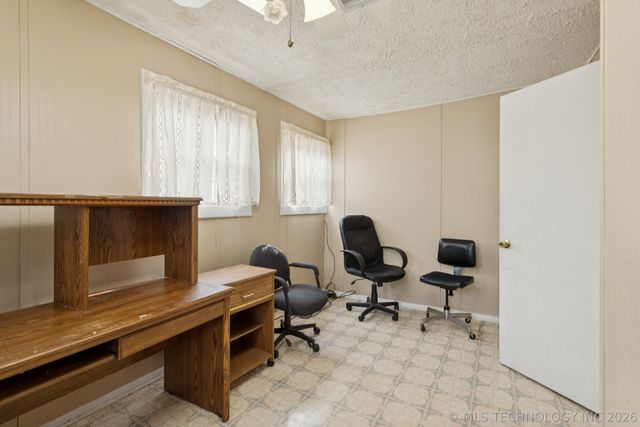 116 N 43rd West Avenue, Tulsa, OK 74127