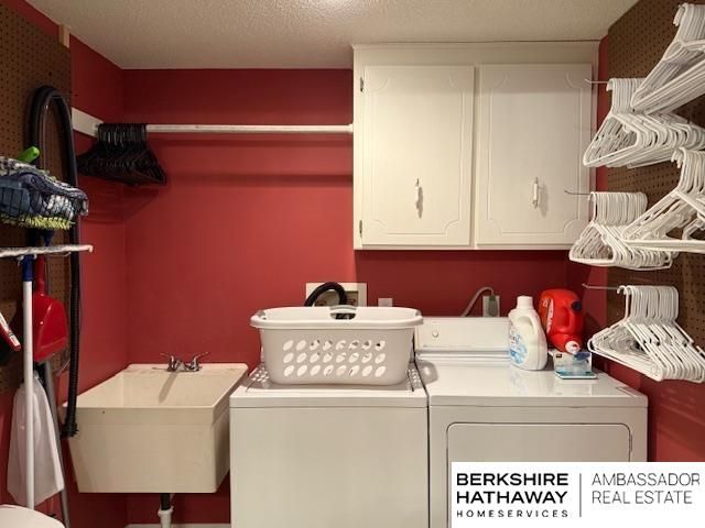 15512 Fieldcrest Circle, Omaha, NE 68154