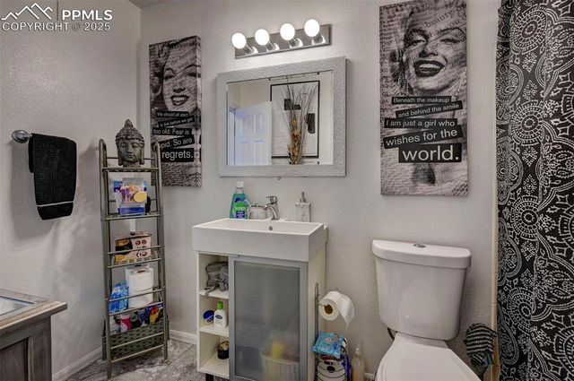 4801 Live Oak Drive, Colorado Springs, CO 80916