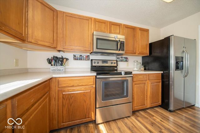 2122 Bridlewood Drive, Franklin, IN 46131