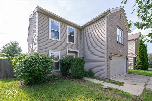 2122 Bridlewood Drive, Franklin, IN 46131