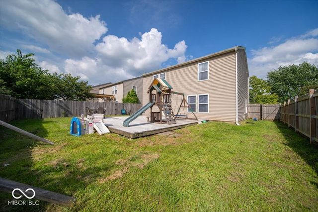 2122 Bridlewood Drive, Franklin, IN 46131