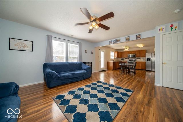 2122 Bridlewood Drive, Franklin, IN 46131