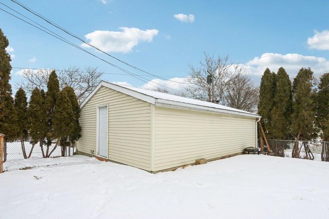 3040 N 83rd Street, Milwaukee, WI 53222