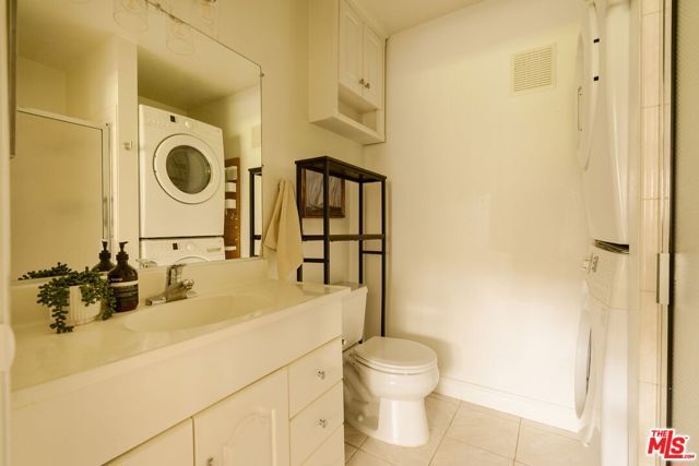 5860 Benner Street 107, Los Angeles, CA 90042