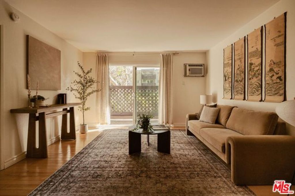 5860 Benner Street 107, Los Angeles, CA 90042