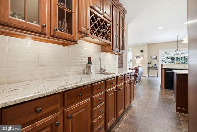 265 COUNTRY CLUB DR, Telford, PA 18969