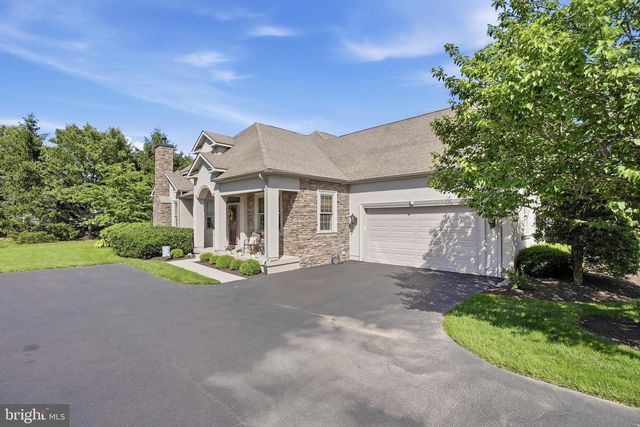 265 COUNTRY CLUB DR, Telford, PA 18969
