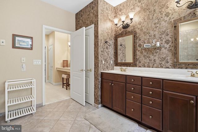 265 COUNTRY CLUB DR, Telford, PA 18969