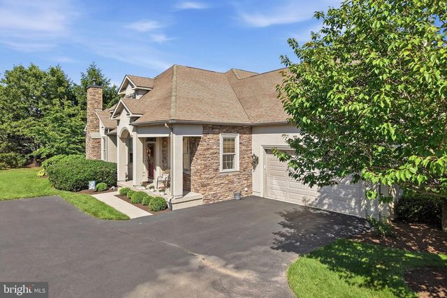 265 COUNTRY CLUB DR, Telford, PA 18969