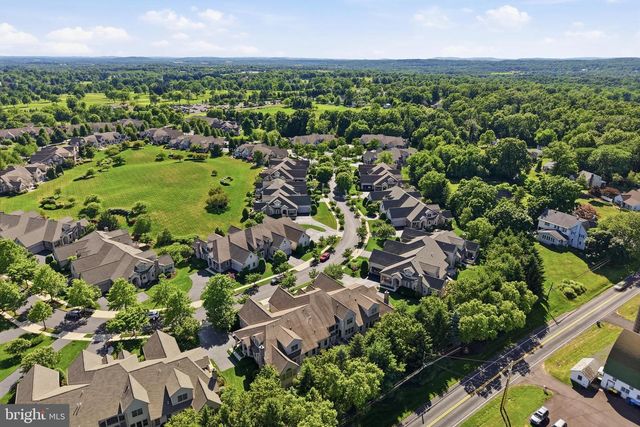 265 COUNTRY CLUB DR, Telford, PA 18969
