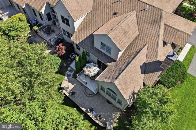 265 COUNTRY CLUB DR, Telford, PA 18969