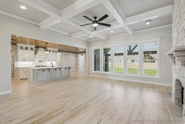 1504 Cedarwood Drive, Claremore, OK 74017