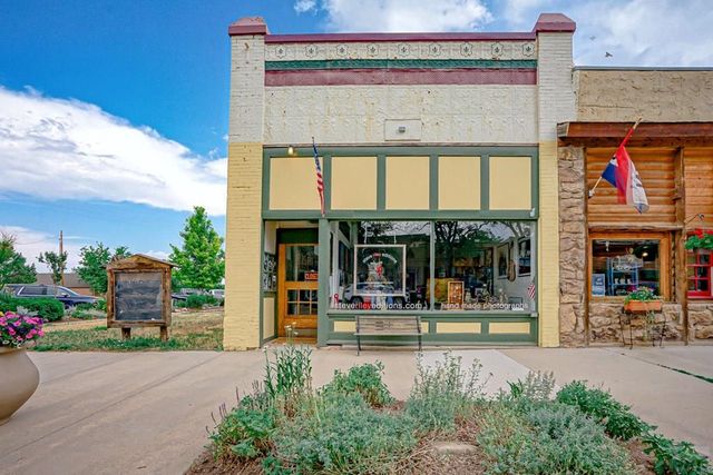 203 S Main St, La Veta, CO 81055