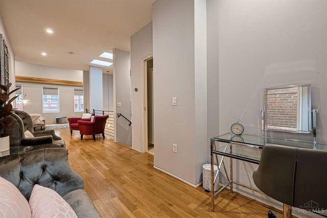 20 W 13th Street, Cincinnati, OH 45202