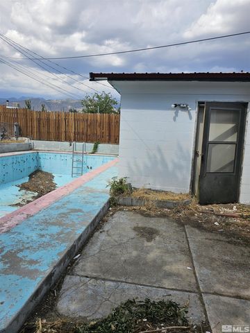116 English Street, Hawthorne, NV 89415