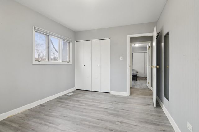 1625 Dennison Road, Hoffman Estates, IL 60169