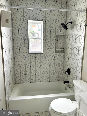 9305 COLESVILLE RD, Silver Spring, MD 20901