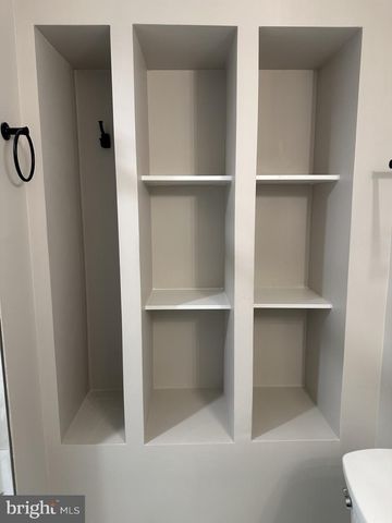 9305 COLESVILLE RD, Silver Spring, MD 20901