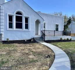 9305 COLESVILLE RD, Silver Spring, MD 20901