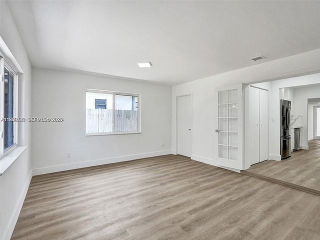 1609 NW 7th Ter, Fort Lauderdale, FL 33311