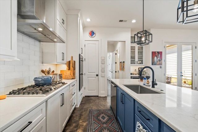 2027 ELZEY AVE, Memphis, TN 38104