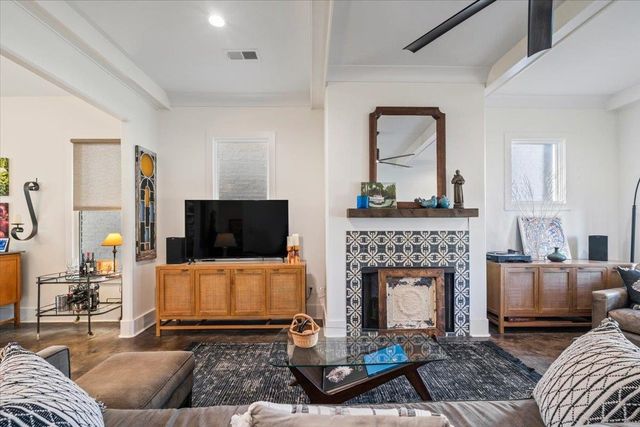 2027 ELZEY AVE, Memphis, TN 38104