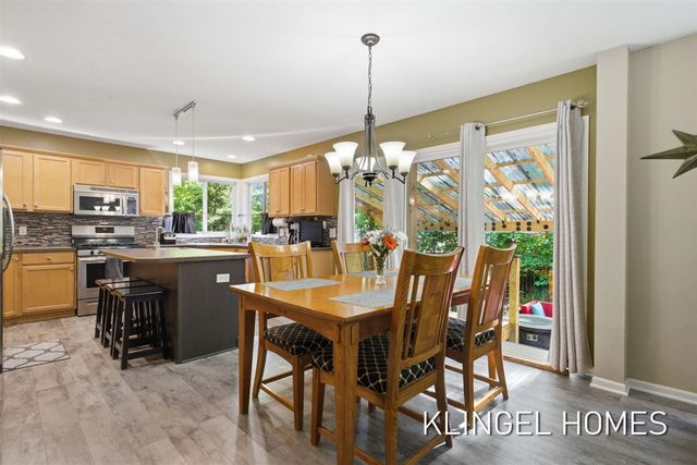 14936 Woodacre Court, Grand Haven, MI 49417